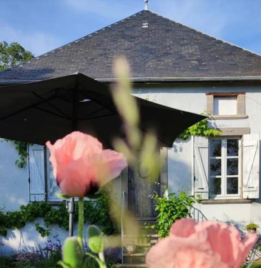 Chambre D'Hote Equestre Au Petit Bonheur Chateldon Εξωτερικό φωτογραφία